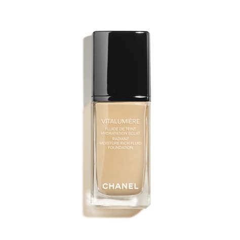 chanel vitalumiere moisture rich radiance foundation|VITALUMIÈRE Radiant, moisture.